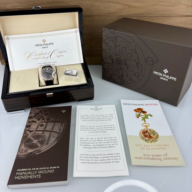 Patek Philippe Calatrava 6119G-001 Image 7